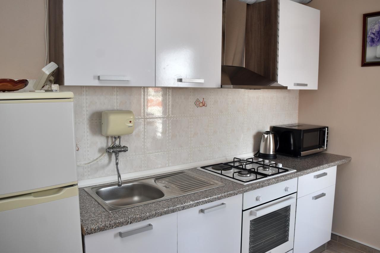 Apartments Oresic Vir Esterno foto